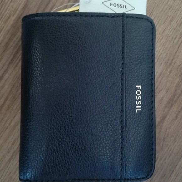 New Fossil wallet